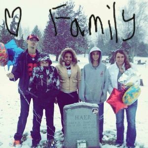 Meet your Posher, Dillon